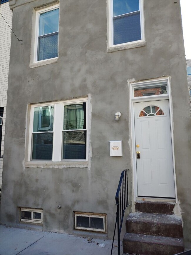 Building Photo - 23rd & Reed Streets-Point Breeze-South Phi...