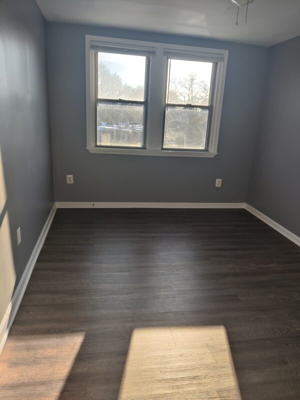 Foto del edificio - 392 E Cliveden St