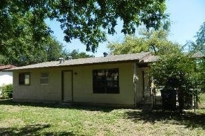 Foto del edificio - 7023 Greenberry Dr