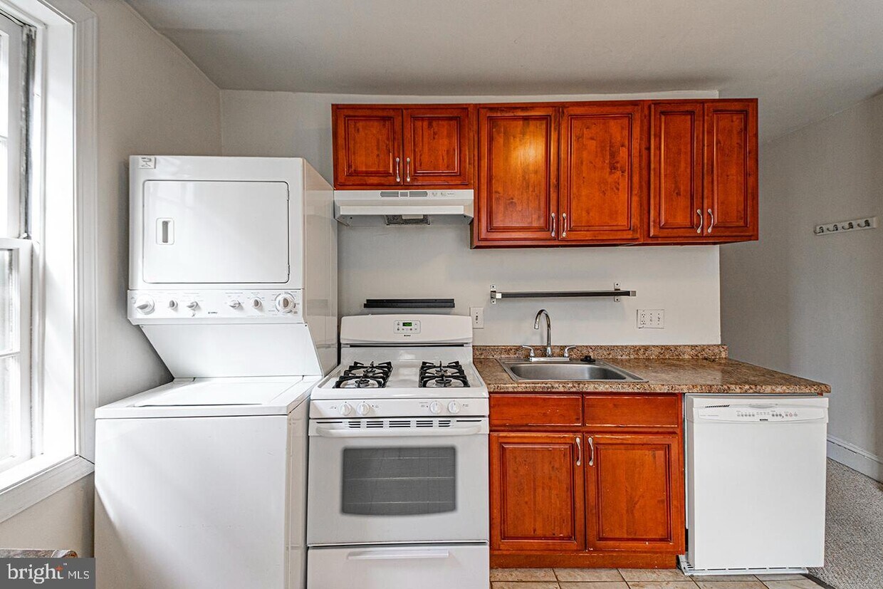 1739 Rodman St, Philadelphia, PA 19146 Apartment for Rent in