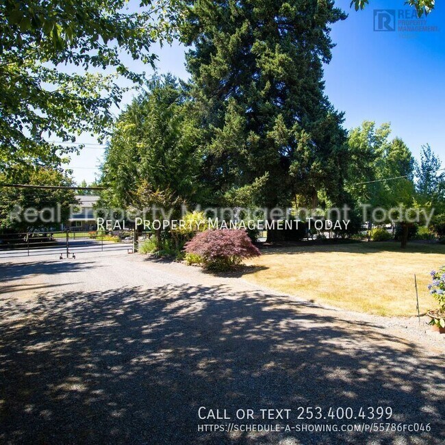 Foto del edificio - 9919 Woodland Ave E