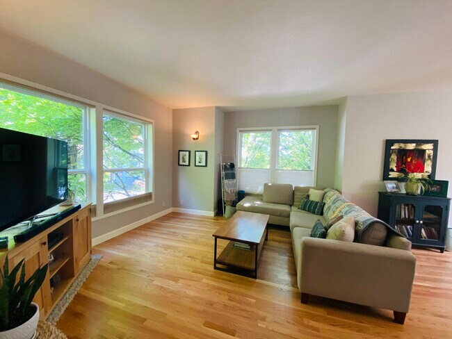 Foto del edificio - 236 SW Whitaker St