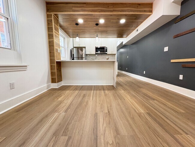 Foto del edificio - 5834 Phillips Ave