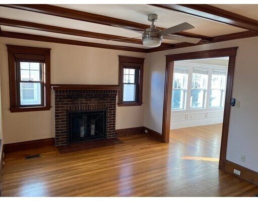 Building Photo - 141 Trapelo Rd