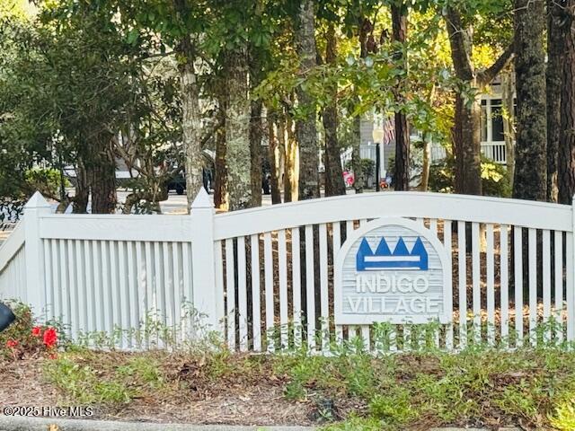 Foto del edificio - 752 Indigo Village Ct