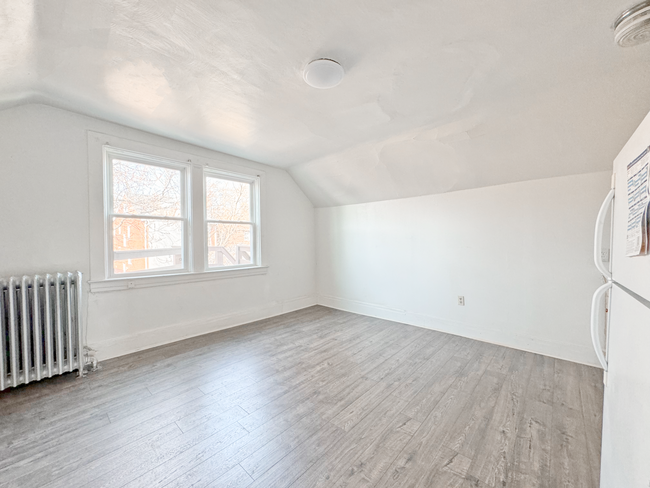 Building Photo - 5851 Nicholson St