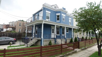 Building Photo - 903 Hamilton St NW