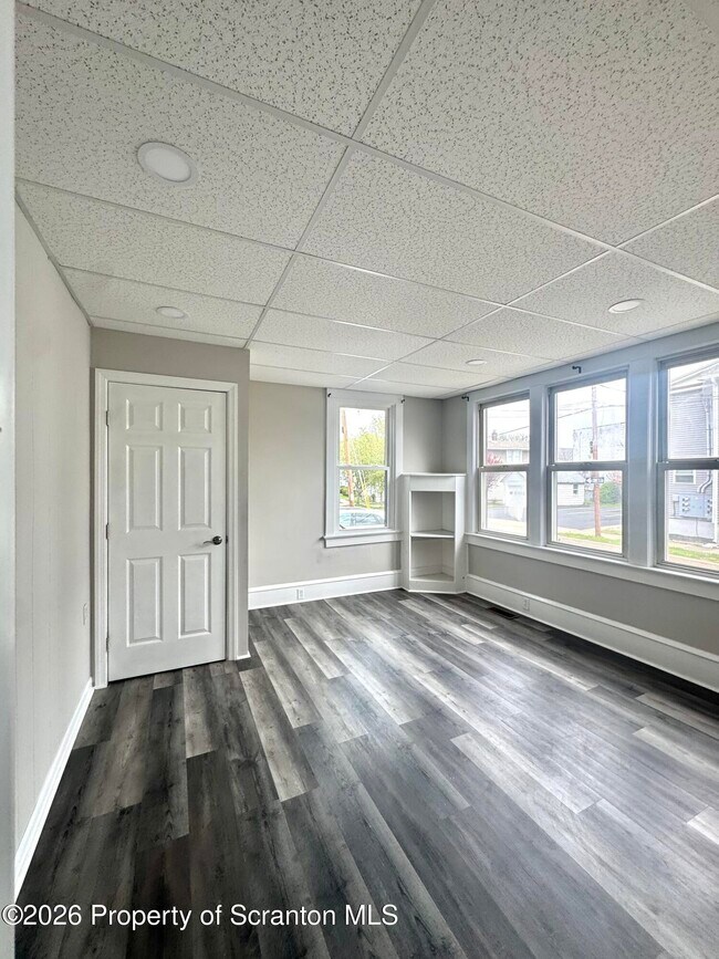 Foto del edificio - 942 Wyoming Ave