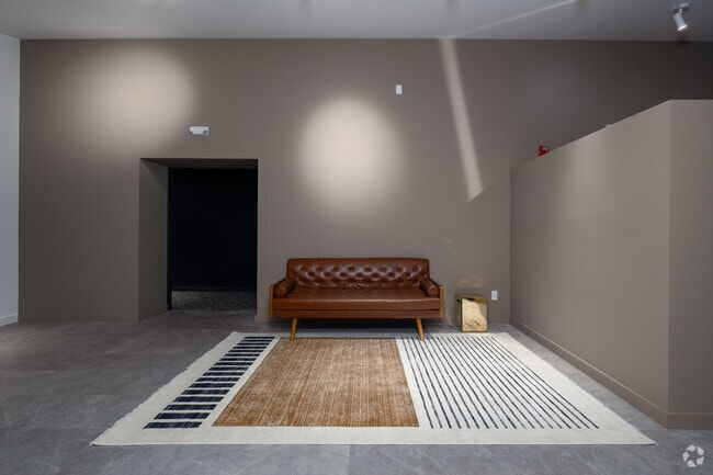Lobby - The Thompson Luxury Residences