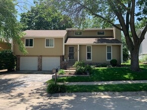 Building Photo - 2660 N 129th Cir