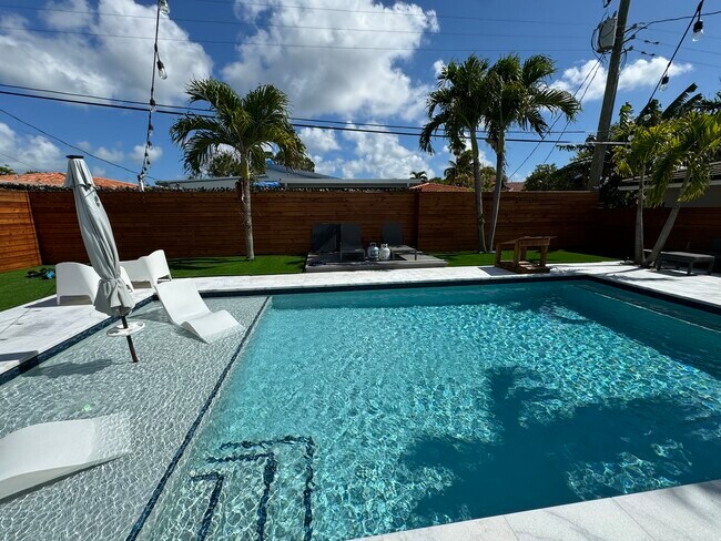 Foto del edificio - 2310 SW 19th St