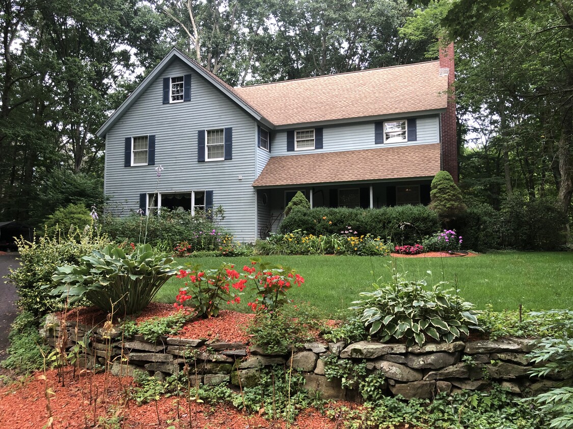 Primary Photo - 58 Rowley Rd