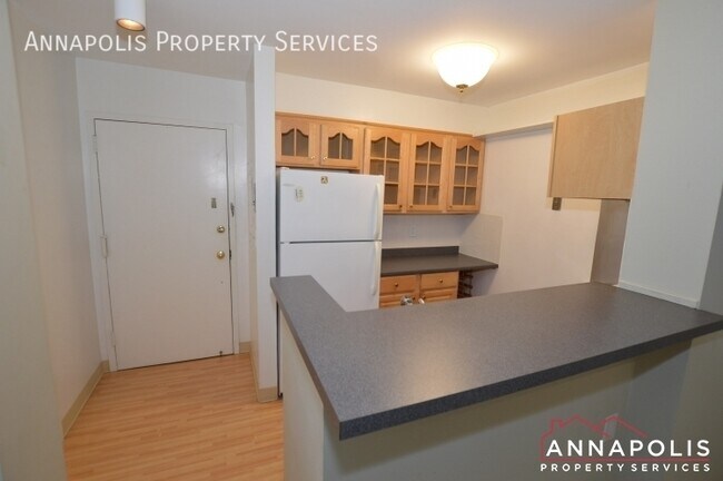 Building Photo - 316 burnside #404