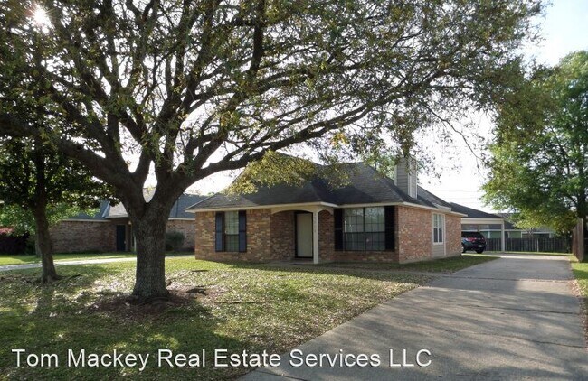 Foto del edificio - 3 br, 2 bath House - 17573 Sugar Mill Ave.