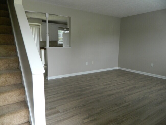 Foto del edificio - 1210 Cedar St