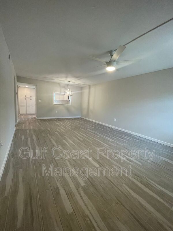 Foto del edificio - 1531 Placida Rd