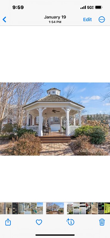 Foto del edificio - 7818 Springs Village Ln