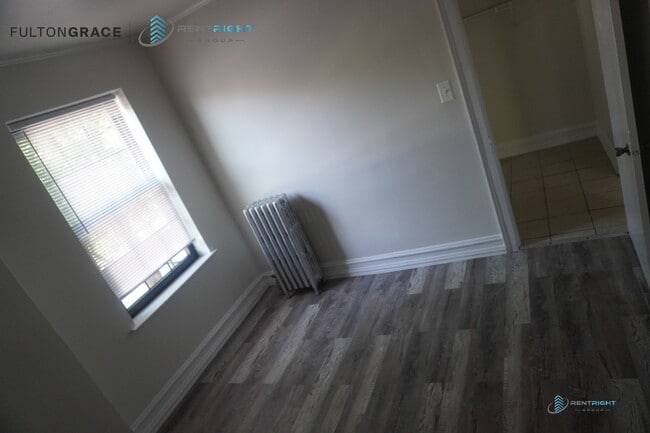 Building Photo - 5301 N Ashland Ave