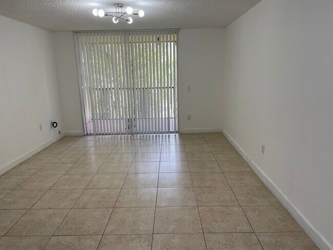 Building Photo - 8215 Lake Dr