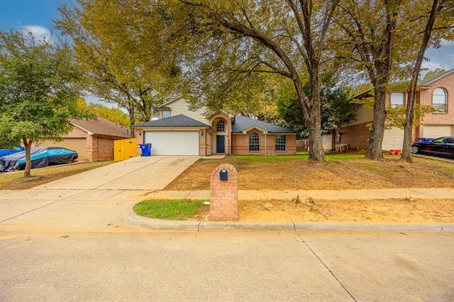 Foto del edificio - 907 Yellowstone Dr