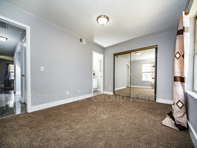 Foto del edificio - 625 S 14th St