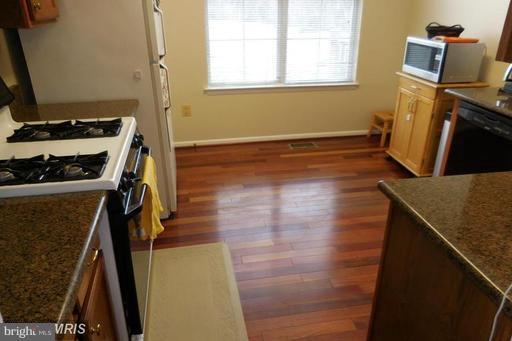 Foto del edificio - 44178 Mossy Brook Square