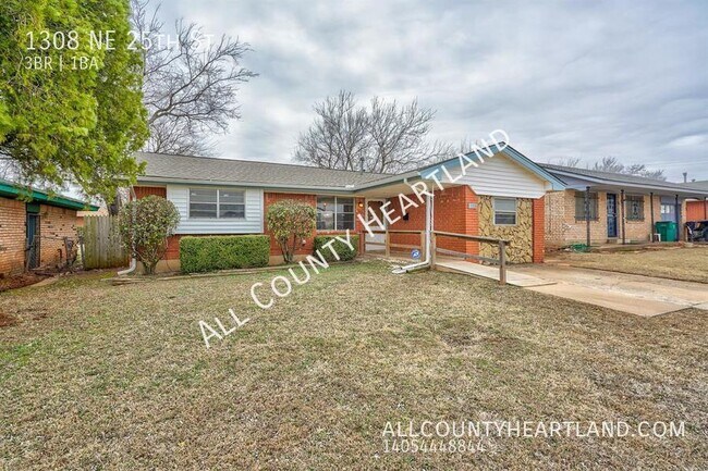 Photo - 1308 NE 25th St House