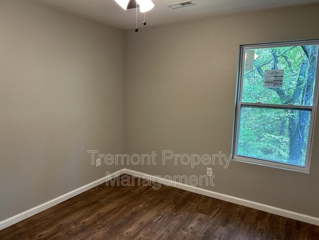Building Photo - 5106 Eldridge Road B