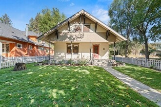 Building Photo - 206 W Waverly Pl