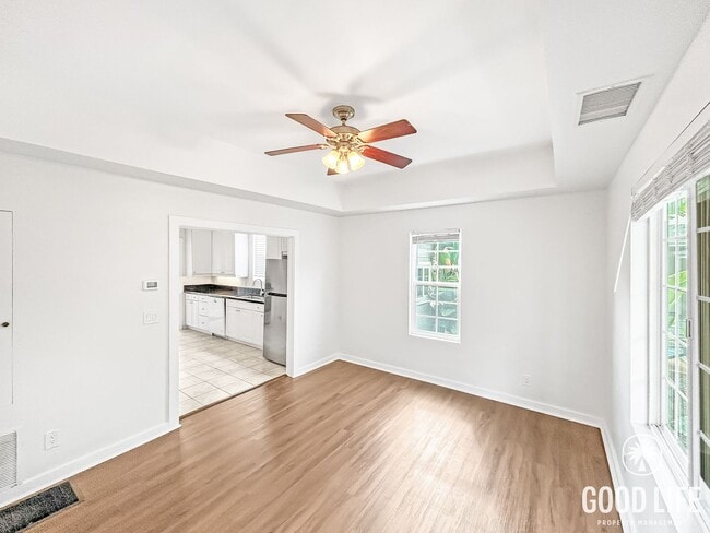 Foto del edificio - Beautiful 2B 1BA Unit in Hillcrest w/ AC and Private Yard!