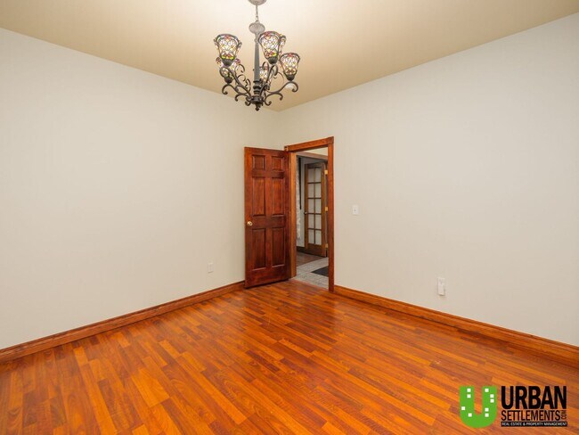 Foto del edificio - Downtown home for rent.