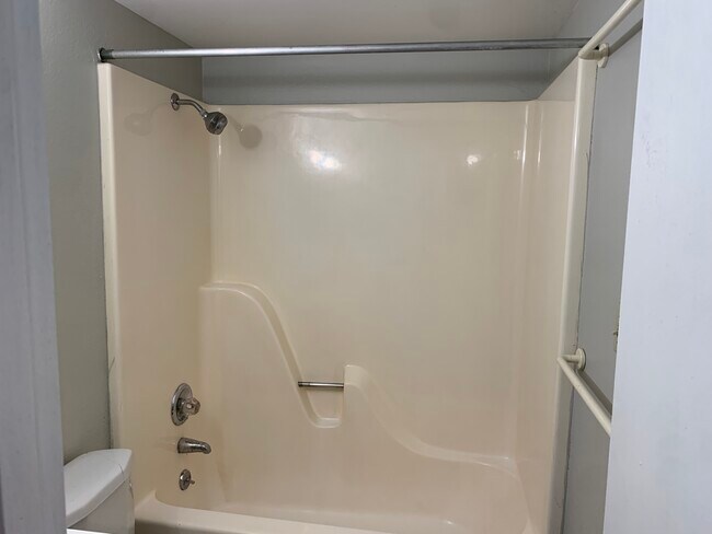 Foto del edificio - 3309 Country Pl Ln