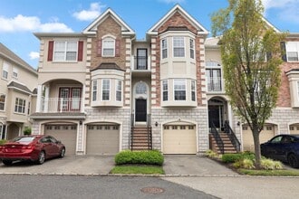 Building Photo - 12 Mallard Pl