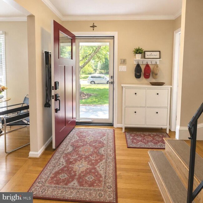 Foto del edificio - 4912 Bexley Ln