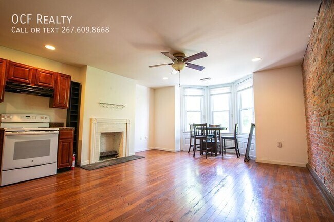 Foto del edificio - 2314 Reed-Apartment 2