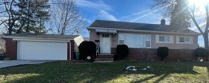 Building Photo - 20751 Bowling Green Rd