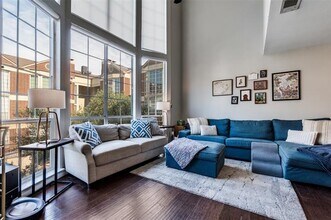 Building Photo - 3100 Cole Ave