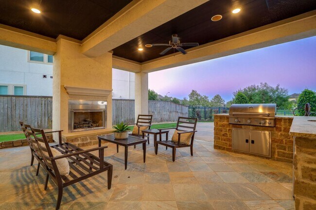 Foto del edificio - 2607 Hollingsworth Pine Ln