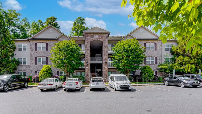 Building Photo - 4505 Old Battleground Rd