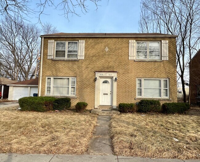 4334 N Sherman Blvd, Milwaukee, WI 53216 Townhouse for Rent in