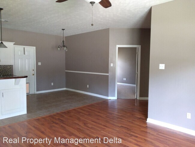 Building Photo - 3 br, 2 bath House - 30 Gold Meadows Lp.