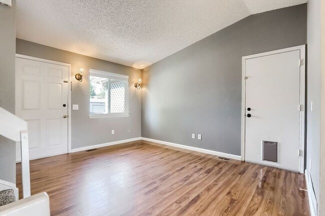 Building Photo - 17053 E Wagontrail Pkwy