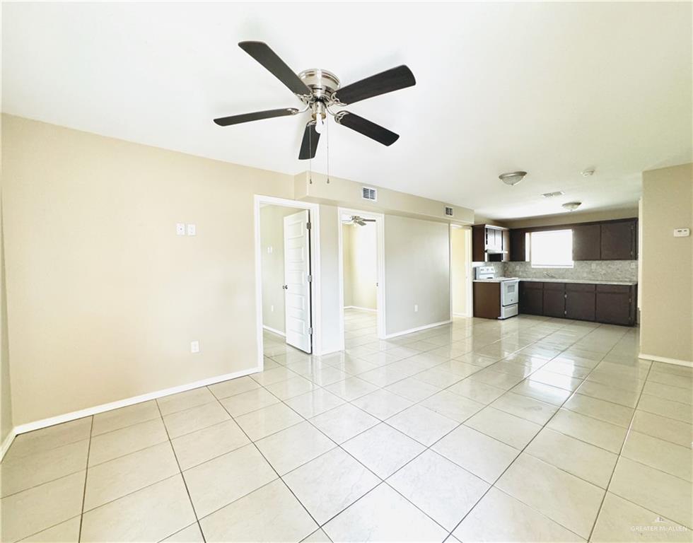 1411 Oak St Unit 4, Weslaco, TX 78596 Room for Rent in Weslaco, TX