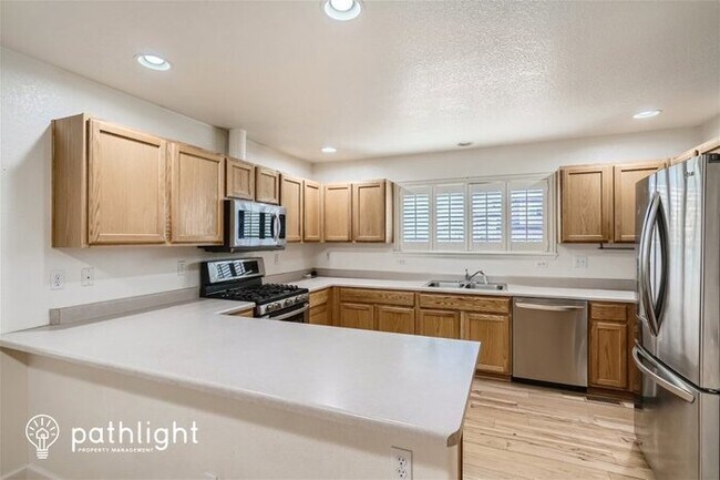 Building Photo - 11263 Plover Cir, Parker, CO, 80134