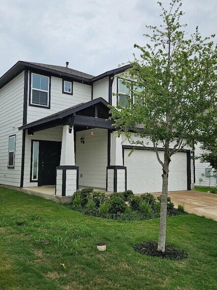 Foto del edificio - 110 Lavender Ln