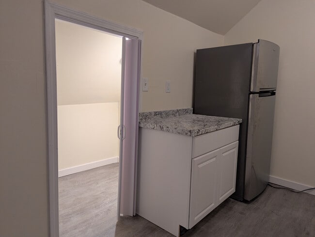 Foto del edificio - 24 Harvey St