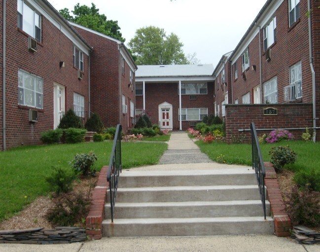 Elmwood Apartments Rentals Irvington, NJ