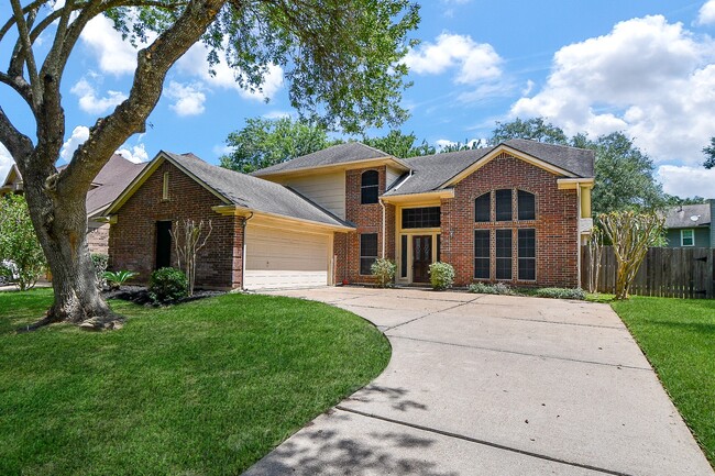 Foto del edificio - 6335 Oakburl Ln
