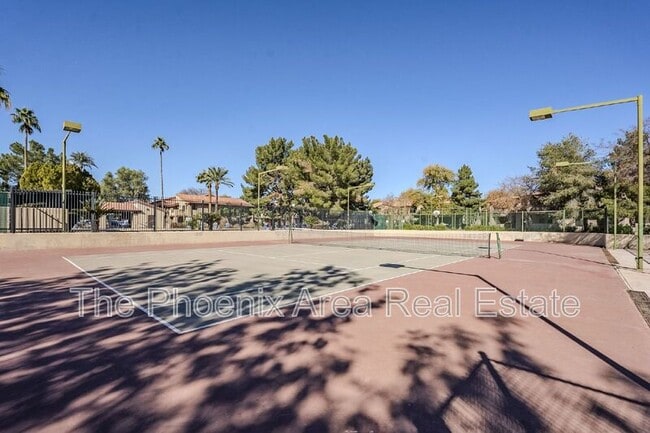 Photo - 1351 N Pleasant Dr Apartment