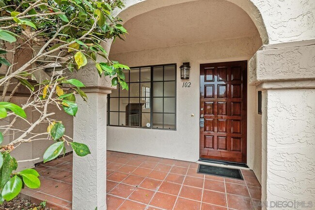Building Photo - 7640 Palmilla Dr